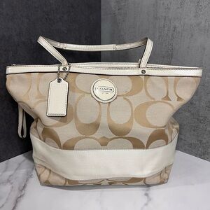 Coach Signature Stripe Tote Shoulder Handbag Purse Tan/ White